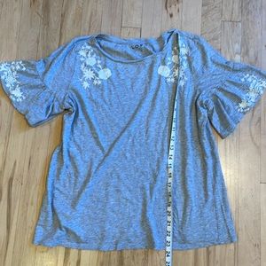 Darling LOFT bell sleeved t shirt